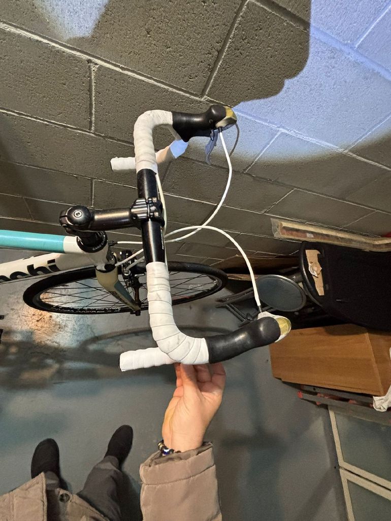 Used Bianchi C2c 2013 Road & Gravel, White — image 2 of 4