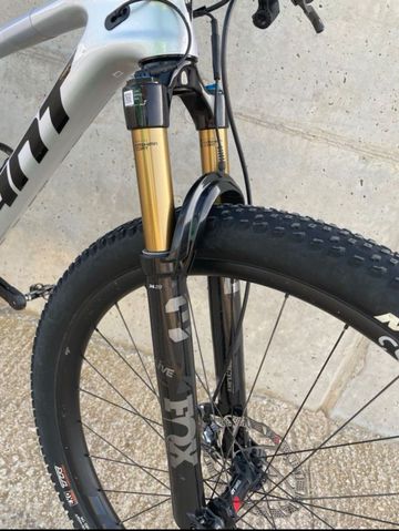 Used Giant Anthem Advanced, Pro 29 1 2023 2023 Mountainbike, Light Gray, 29 — image 8 of 9