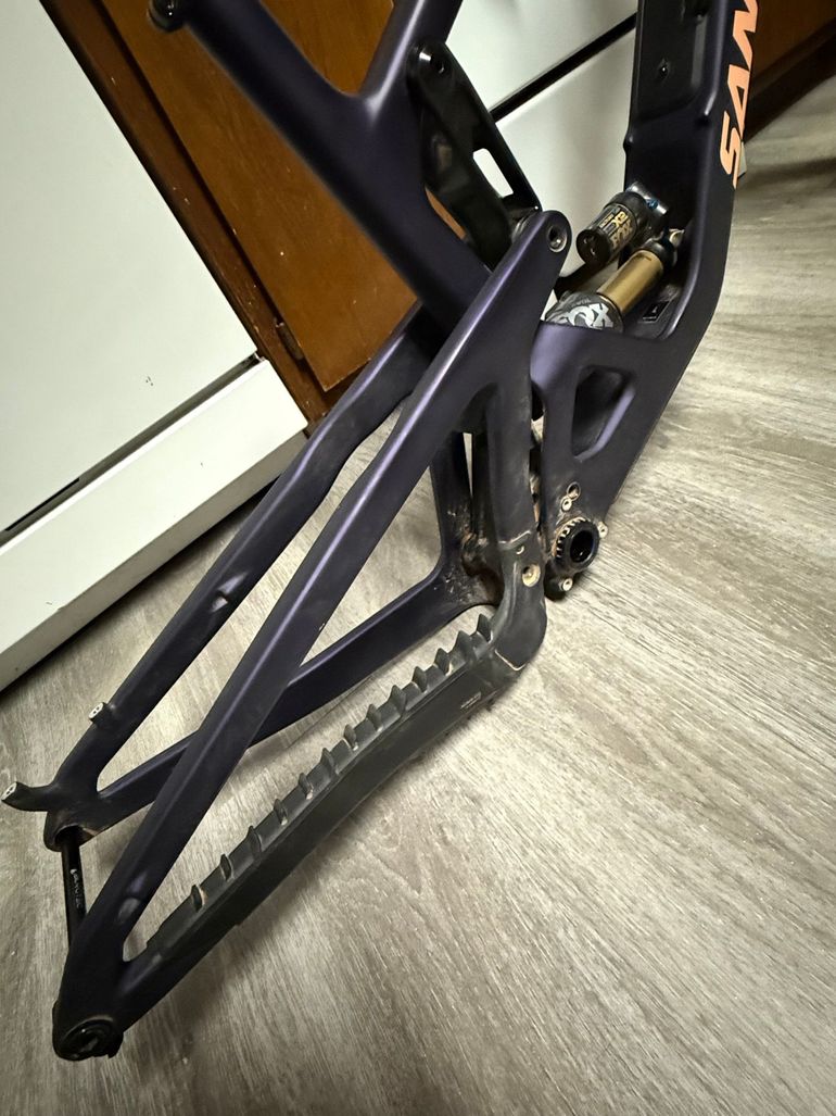 Used Santa Cruz HIGHTOWER S / Carbon C 2025 Frameset 2025 Mountainbike, Purple, 29 — image 9 of 15