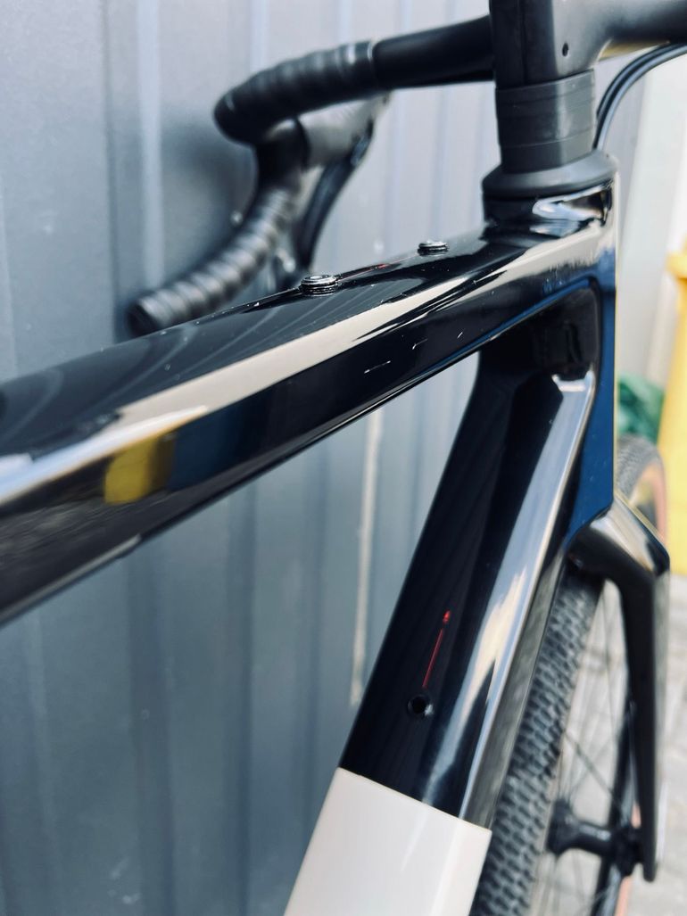 Used Canyon Grail CF SL 7 2024 2024 Road & Gravel, Black — image 7 of 16