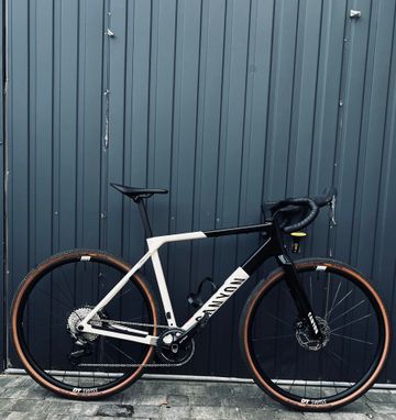 Used Canyon Grail CF SL 7 2024 2024 Road & Gravel, Black — image 1 of 16