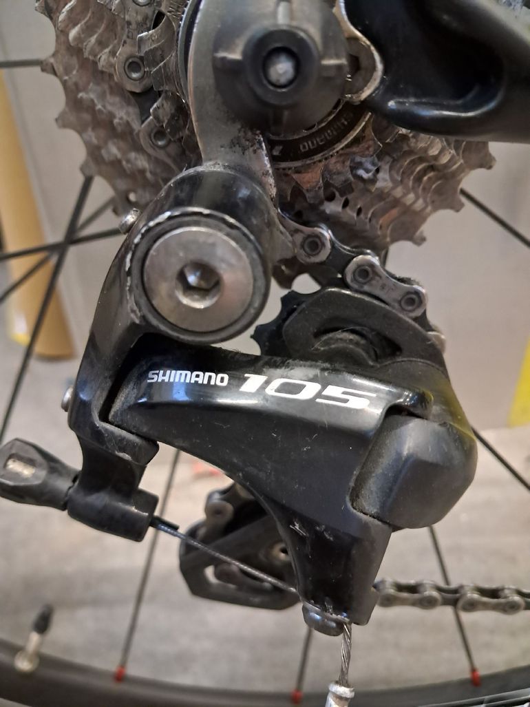 Used Bianchi Intrepida 105 2018 2018 Road & Gravel, Black — image 2 of 4