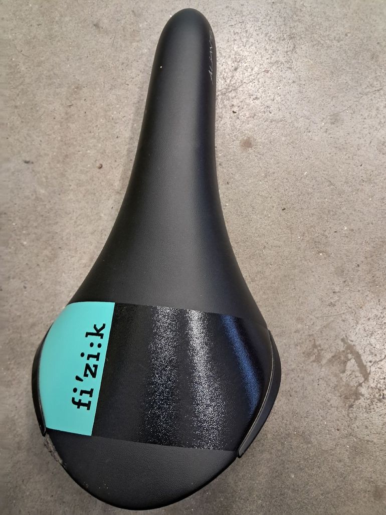 Used Bianchi Intrepida 105 2018 2018 Road & Gravel, Black — image 4 of 4