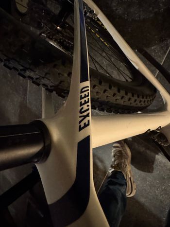 Used Canyon Exceed CFR Team 2023 Mountainbike, White — image 7 of 8