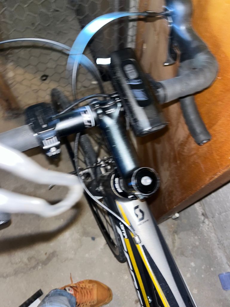 Used Scott Speedster Shimano 105 2022 Road & Gravel, Light Gray — image 5 of 5