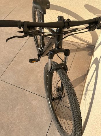 Used Orbea MX 40 27.5 2021 2021 Mountainbike, Black, 27.5 — image 4 of 6