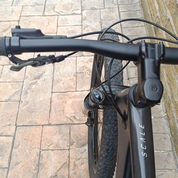 Used Scott Scale 940 2022 2022 Mountainbike, Black, 29 — image 4 of 8