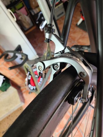 Used Specialized Tarmac Shimano Ultegra Di2 2016 Road & Gravel, Black — image 9 of 29