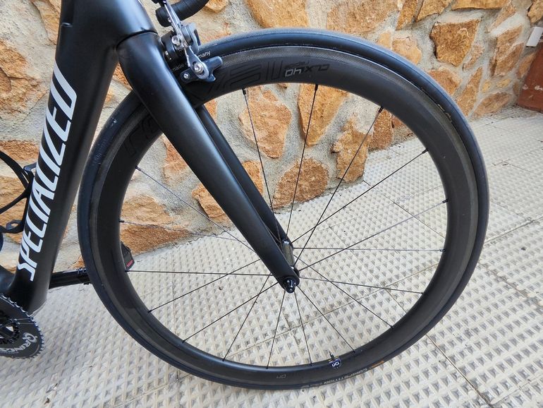 Used Specialized Tarmac Shimano Ultegra Di2 2016 Road & Gravel, Black — image 27 of 29