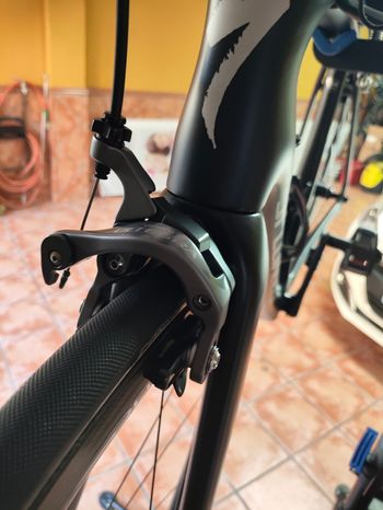 Used Specialized Tarmac Shimano Ultegra Di2 2016 Road & Gravel, Black — image 8 of 29