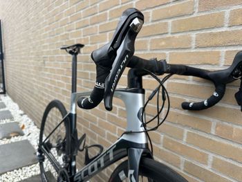 Used Scott Foil 20 2020 2020 Road & Gravel, Light Gray — image 4 of 4
