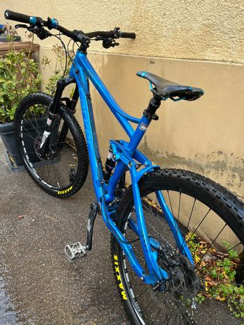 Used Carver B 2015 Mountainbike, Blue — image 4 of 10