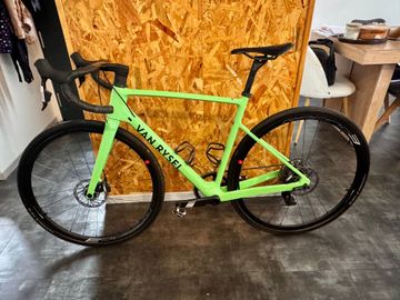 Used Van rysel NCR CF Allroad 2025 Road & Gravel, Green — image 22 of 33