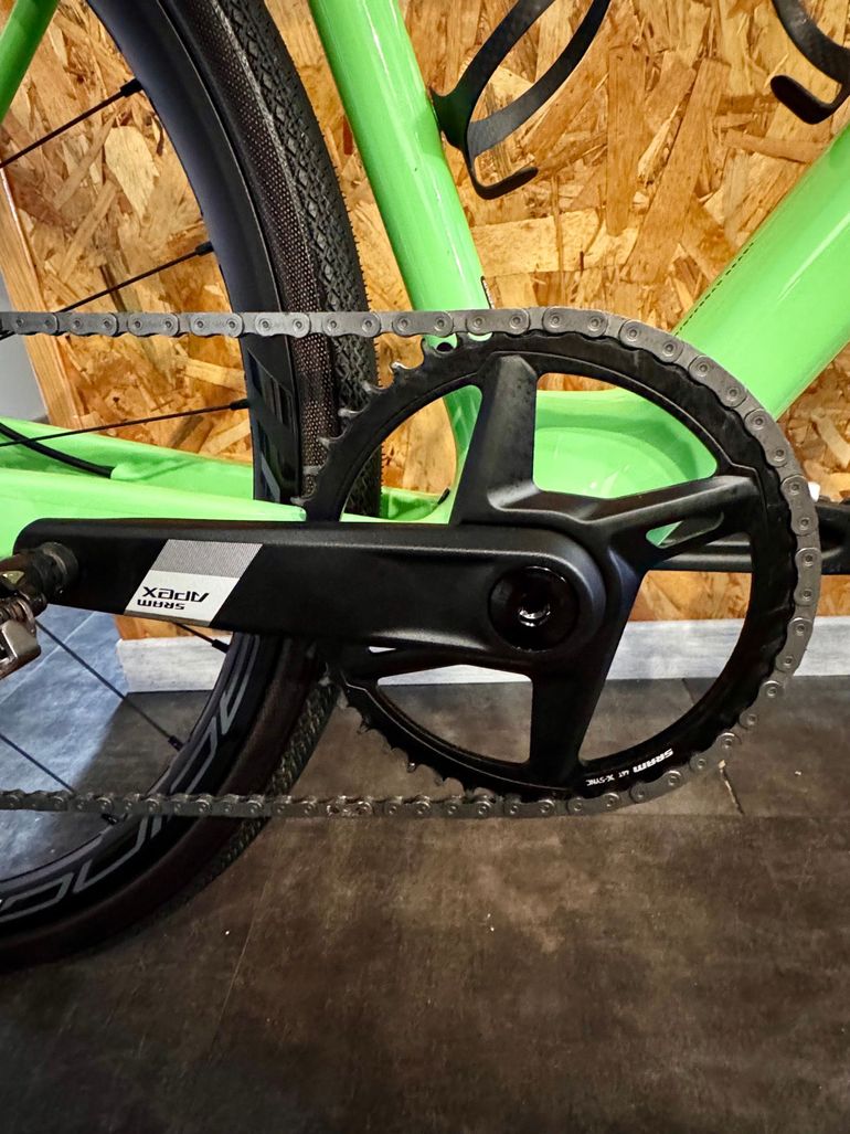 Used Van rysel NCR CF Allroad 2025 Road & Gravel, Green — image 16 of 33
