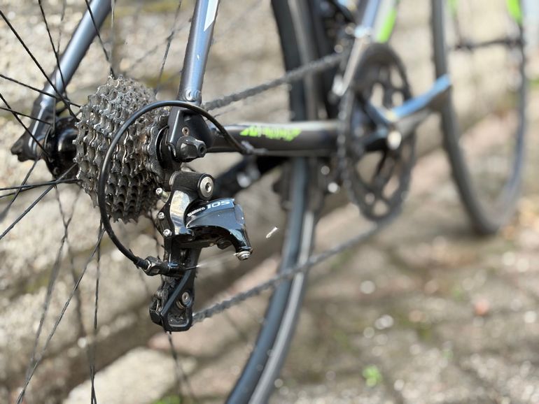 Used Merida REACTO 400 2018 2018 Road & Gravel, Light Gray — image 4 of 5