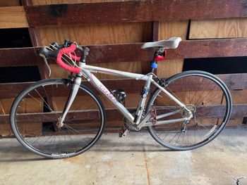 Used Trek 1.2 WSD 2009 2009 Road & Gravel, White — image 4 of 5