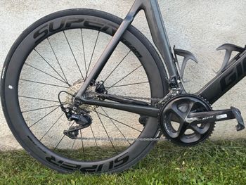 Used Giant Propel Advanced 2 Disc 2021 2021 Road & Gravel, Black — image 3 of 7