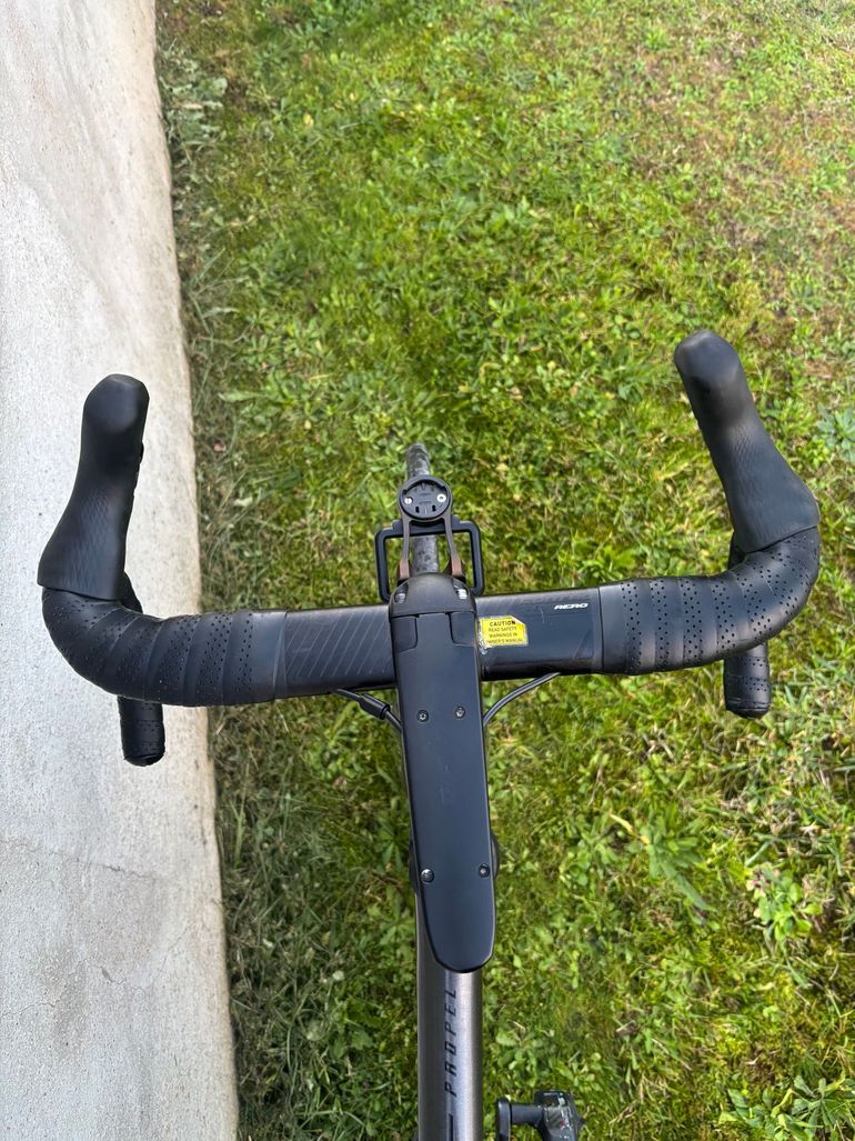 Used Giant Propel Advanced 2 Disc 2021 2021 Road & Gravel, Black — image 6 of 7