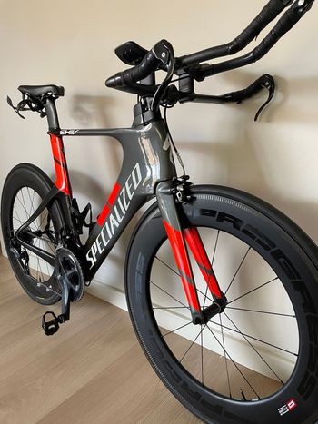 Used Specialized Shiv Expert 2018 2018 Road & Gravel, Red — image 3 of 4