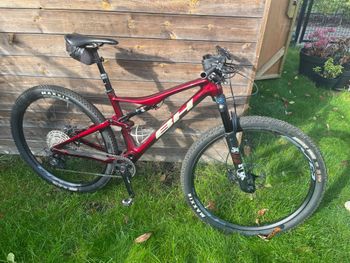 Used BH LYNX RACE CARBON RC 7.0 2022 2022 MTB
