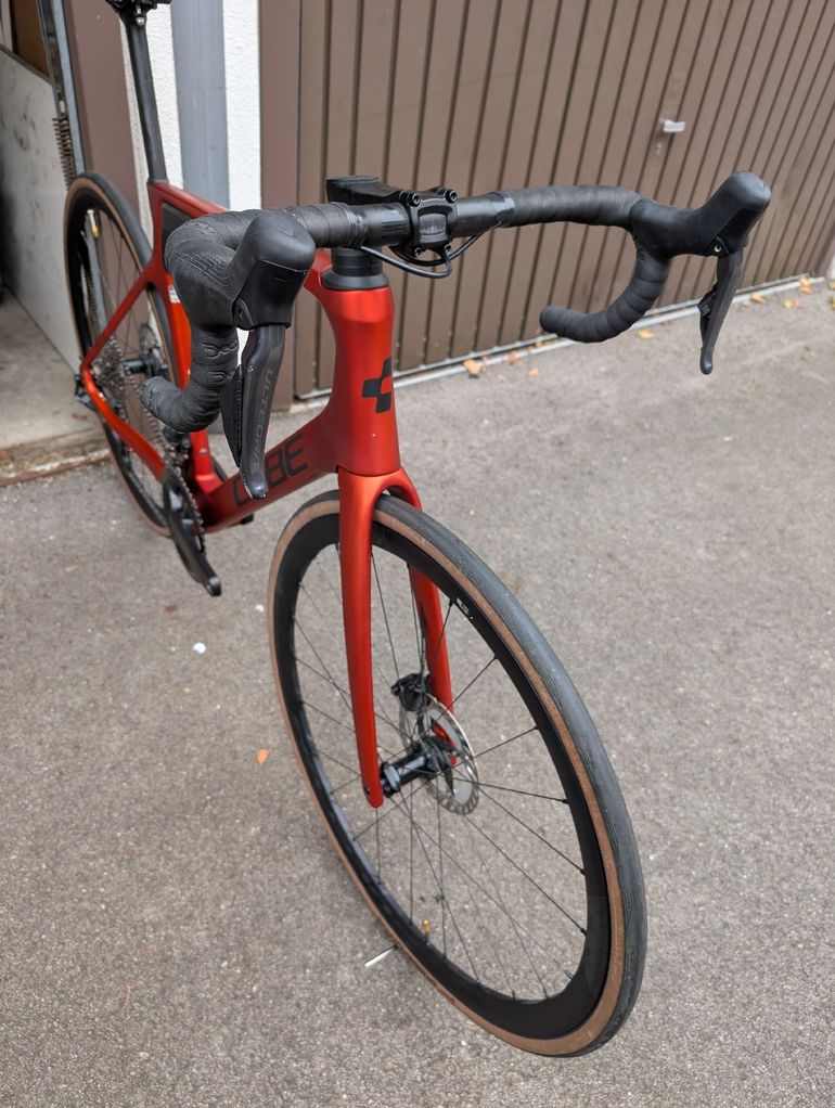 Used CUBE AGREE C:62, RACE 2023 2023 Road & Gravel, Red — image 3 of 13