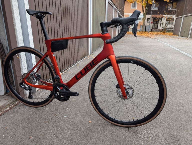 Used CUBE AGREE C:62, RACE 2023 2023 Road & Gravel, Red — image 2 of 13