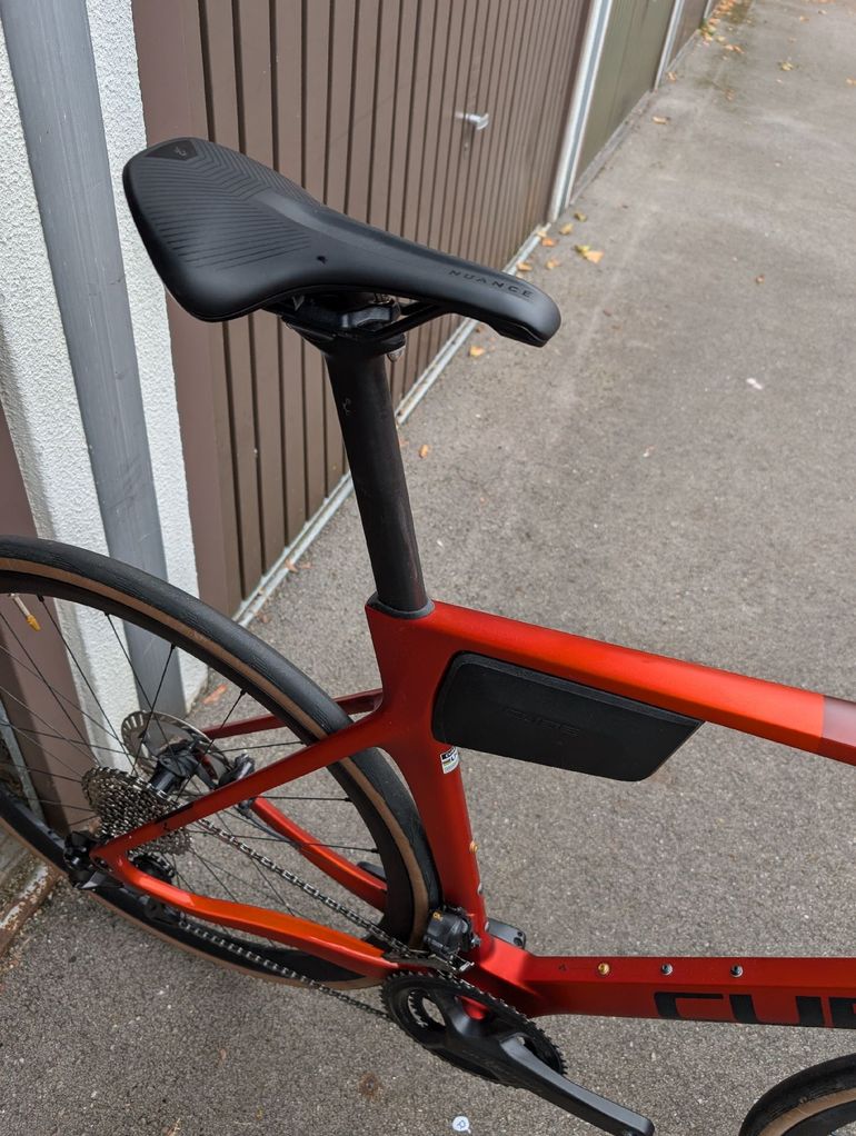 Used CUBE AGREE C:62, RACE 2023 2023 Road & Gravel, Red — image 9 of 13