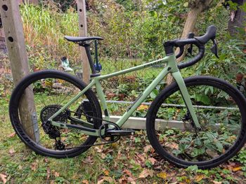 Used Pivot VAULT Team Force w/ Carbon Wheels 2023 2023 Road & Gravel