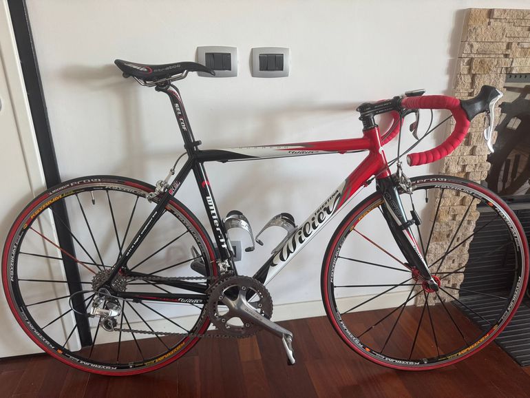 Used Wilier Lavaredo Dura Ace 2007 Road & Gravel, Rosso — image 1 of 9