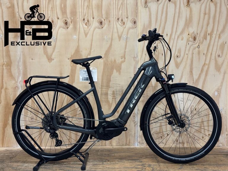 Used Trek Allant+ 7 Shimano Deore 2024 Mountainbike, Light Gray — image 1 of 13