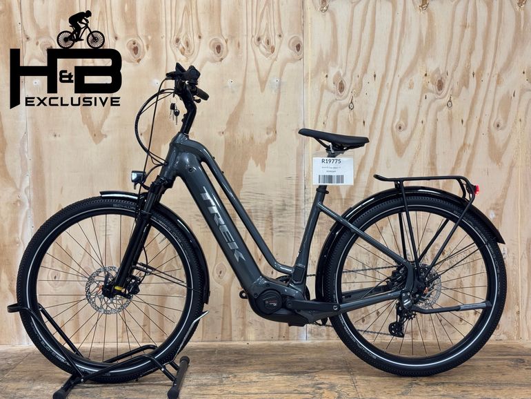 Used Trek Allant+ 7 Shimano Deore 2024 Mountainbike, Light Gray — image 2 of 13