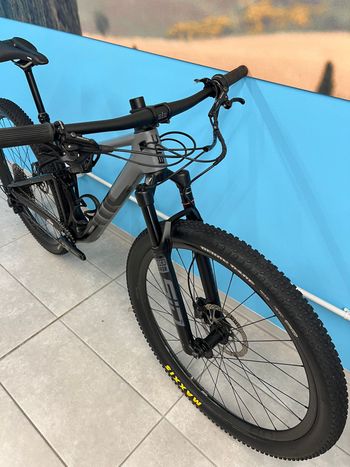 Used BMC Fourstroke FOUR 2023 2023 Mountainbike, Light Gray, 29 — image 2 of 5