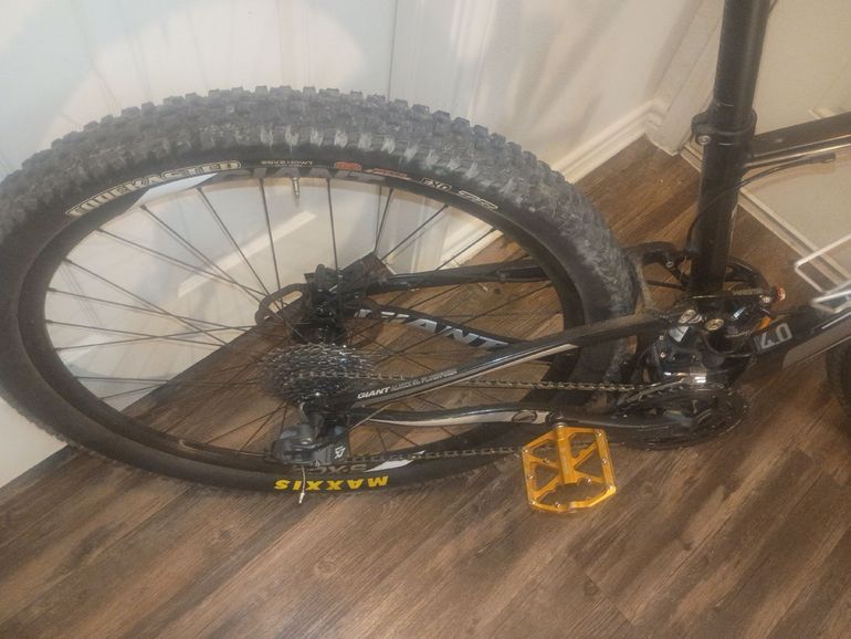 Used Giant Anthem X 29er 2017 2017 Mountainbike, Black, 29 — image 4 of 10