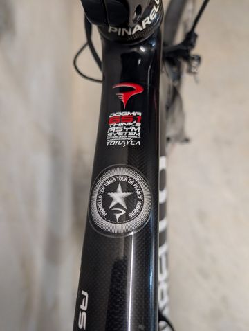 Used Pinarello DOGMA 65.1 2016 Road & Gravel, Black — image 3 of 5