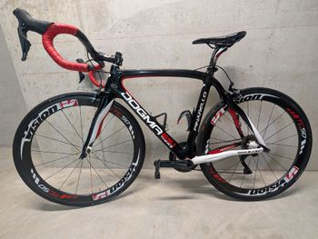 Used Pinarello DOGMA 65.1 2016 Road & Gravel