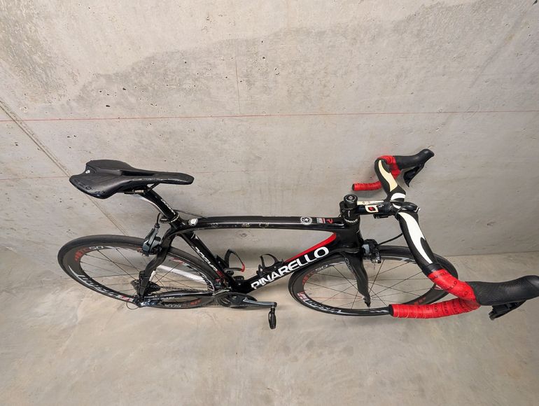 Used Pinarello DOGMA 65.1 2016 Road & Gravel, Black — image 4 of 5