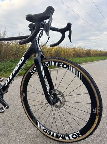 Used Stevens Super Prestige 2021 Di2 2021 Road & Gravel, Black — image 3 of 8
