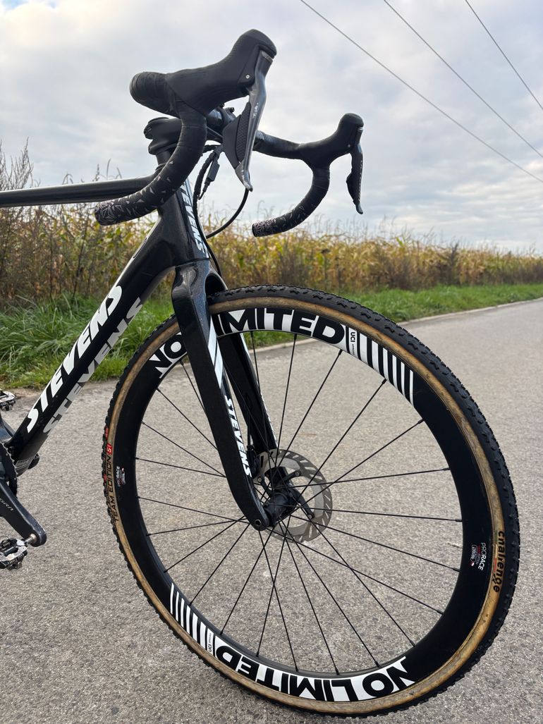 Used Stevens Super Prestige 2021 Di2 2021 Road & Gravel, Black — image 3 of 8