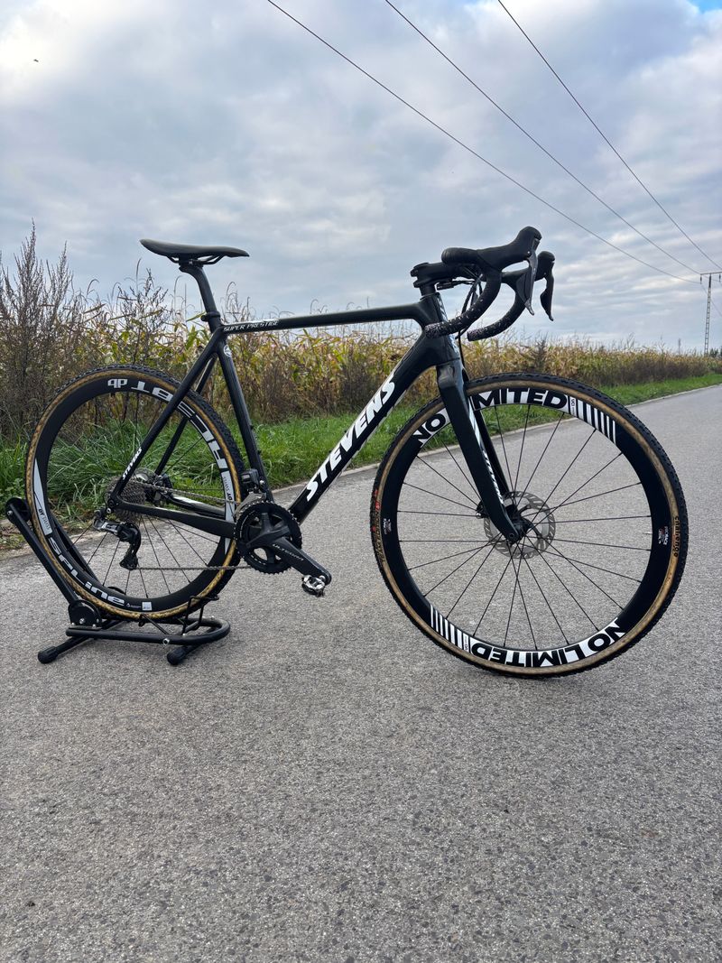 Tweedehands Stevens Super Prestige 2021 Di2 2021 Road & Gravel