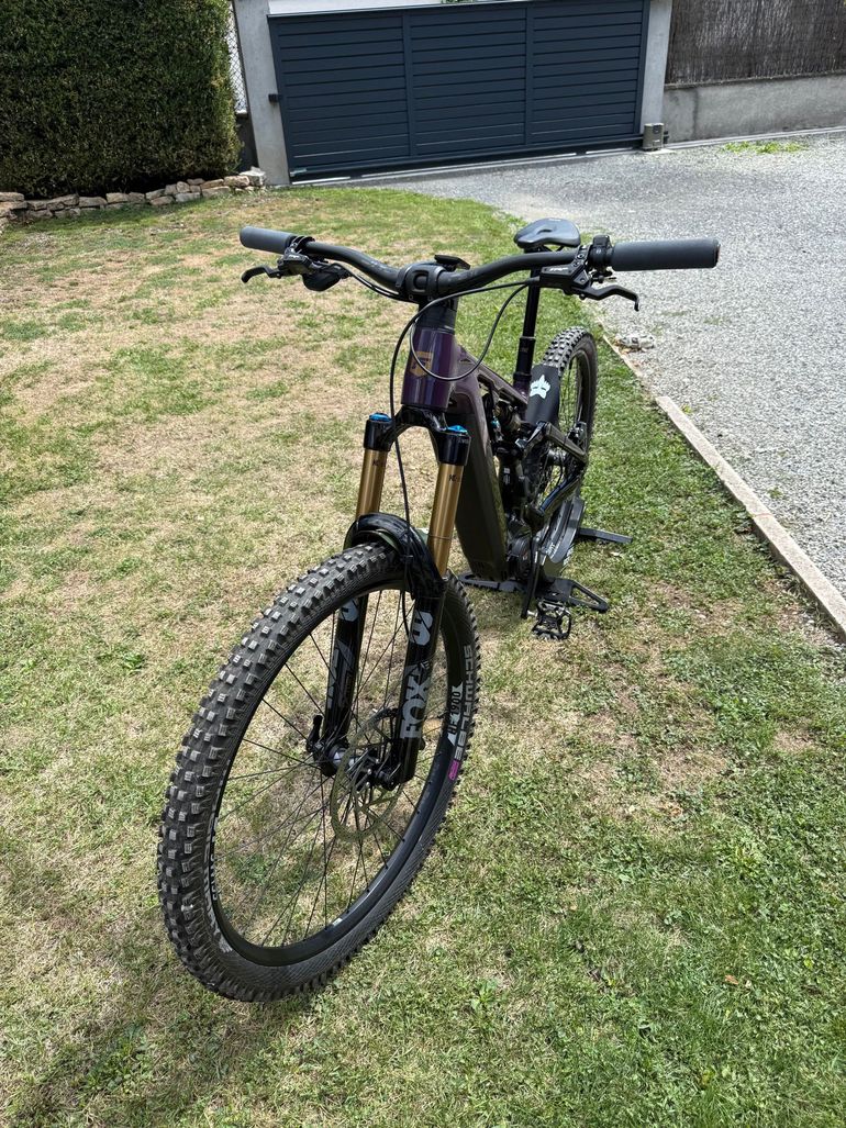 Used Focus SAM2 6.9 2025 2025 Mountainbike, Purple — image 4 of 4