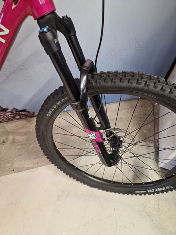 Used Marin Rift Zone 29" 1 2025 2025 Mountainbike, Red, 27.5, 29 — image 5 of 6