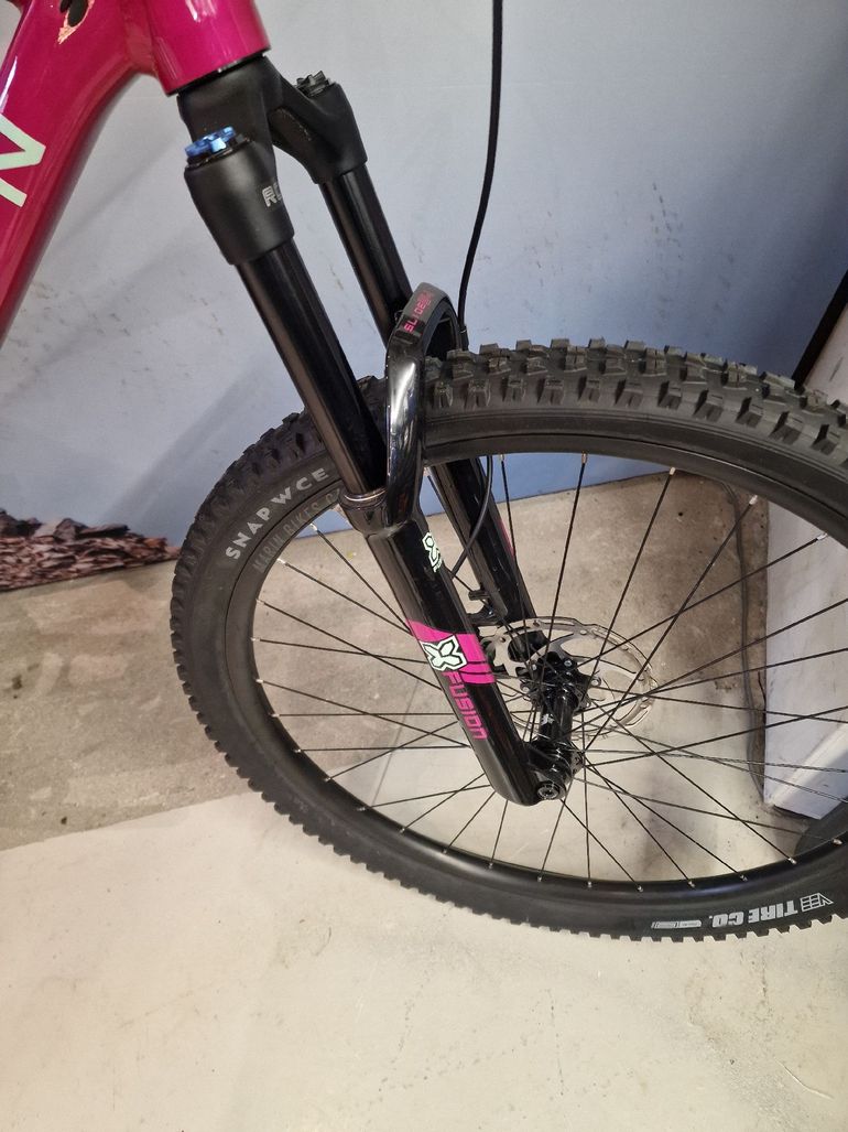 Used Marin Rift Zone 29" 1 2025 2025 Mountainbike, Red, 27.5, 29 — image 5 of 6