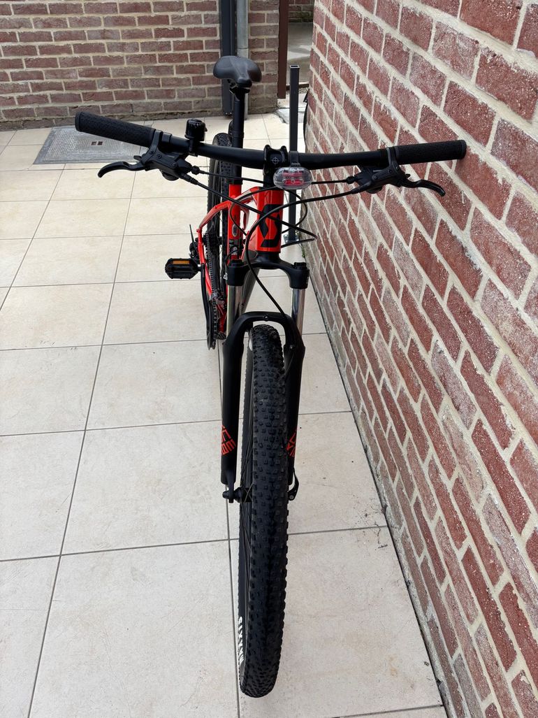 Used Scott Aspect 960 2023 2023 Mountainbike, Red, 29 — image 4 of 8
