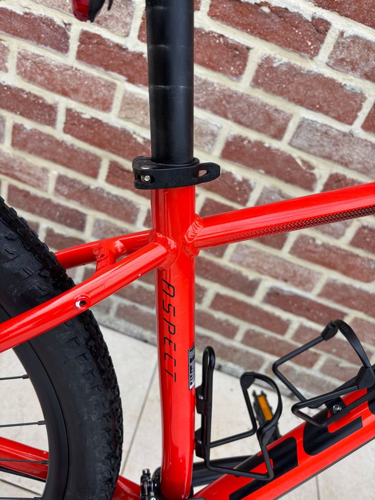 Used Scott Aspect 960 2023 2023 Mountainbike, Red, 29 — image 6 of 8