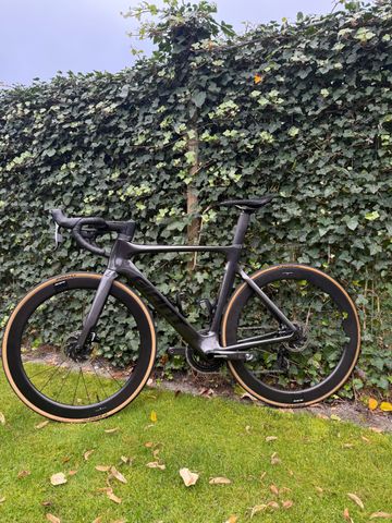 Used Giant Propel SRAM Force eTap AXS 2021 Road & Gravel, Black — image 4 of 5