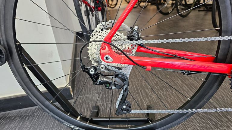 Used Corratec Corones EXPERT Disc 2021 2021 Road & Gravel, Red — image 5 of 15