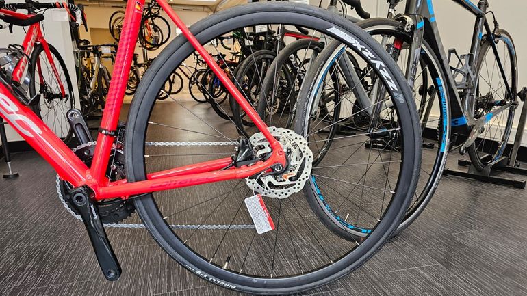 Used Corratec Corones EXPERT Disc 2021 2021 Road & Gravel, Red — image 13 of 15