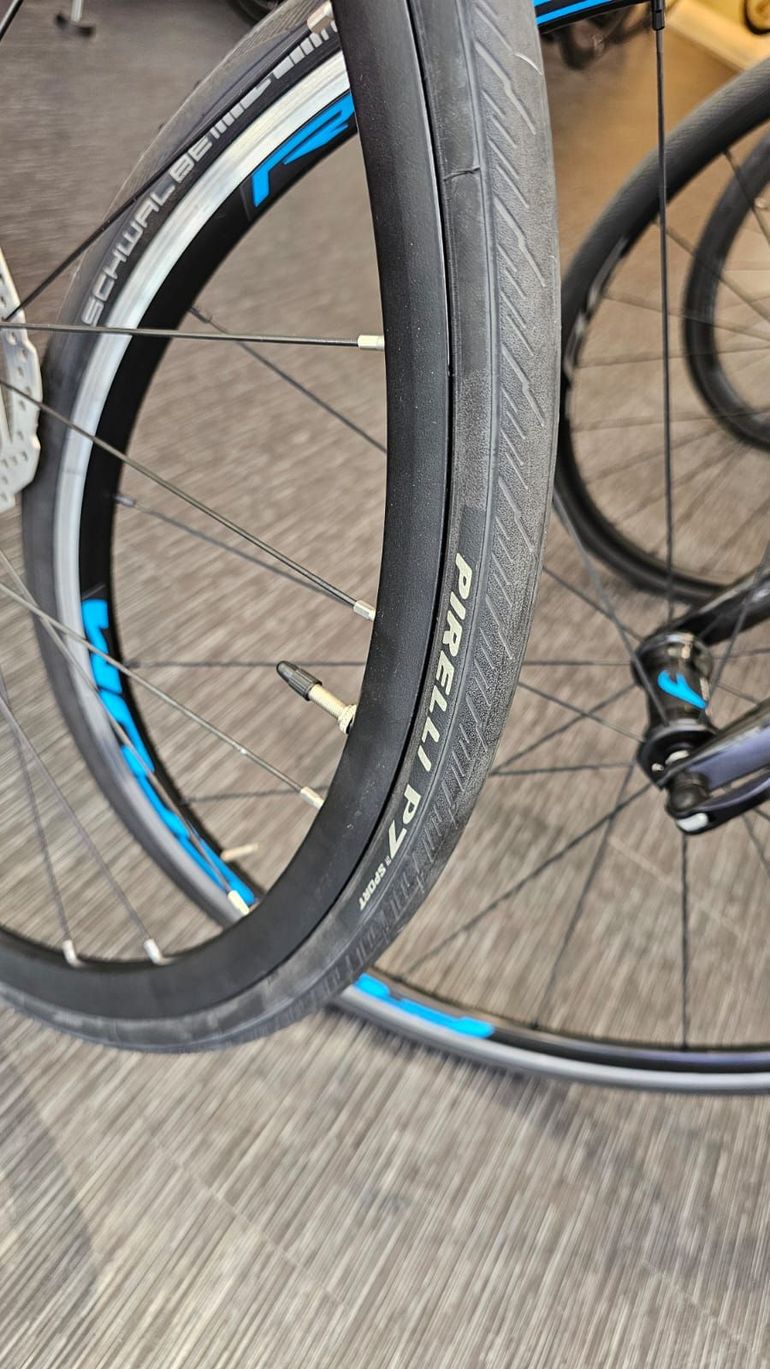 Used Corratec Corones EXPERT Disc 2021 2021 Road & Gravel, Red — image 8 of 15