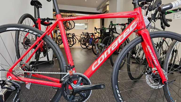 Used Corratec Corones EXPERT Disc 2021 2021 Road & Gravel, Red — image 3 of 15