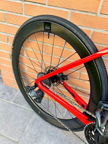 Used Giant Propel SRAM Force eTap AXS 2024 Road & Gravel, Red — image 6 of 15